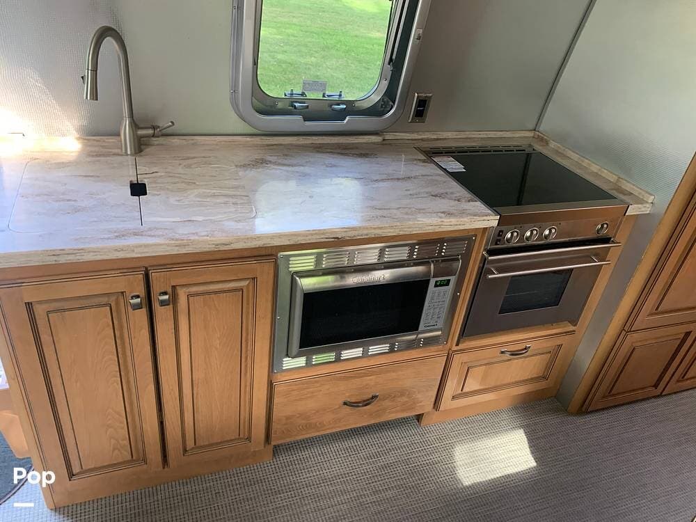 2018 Classic 30RB TWIN by Airstream from Pop RVs in Longmont, Colorado