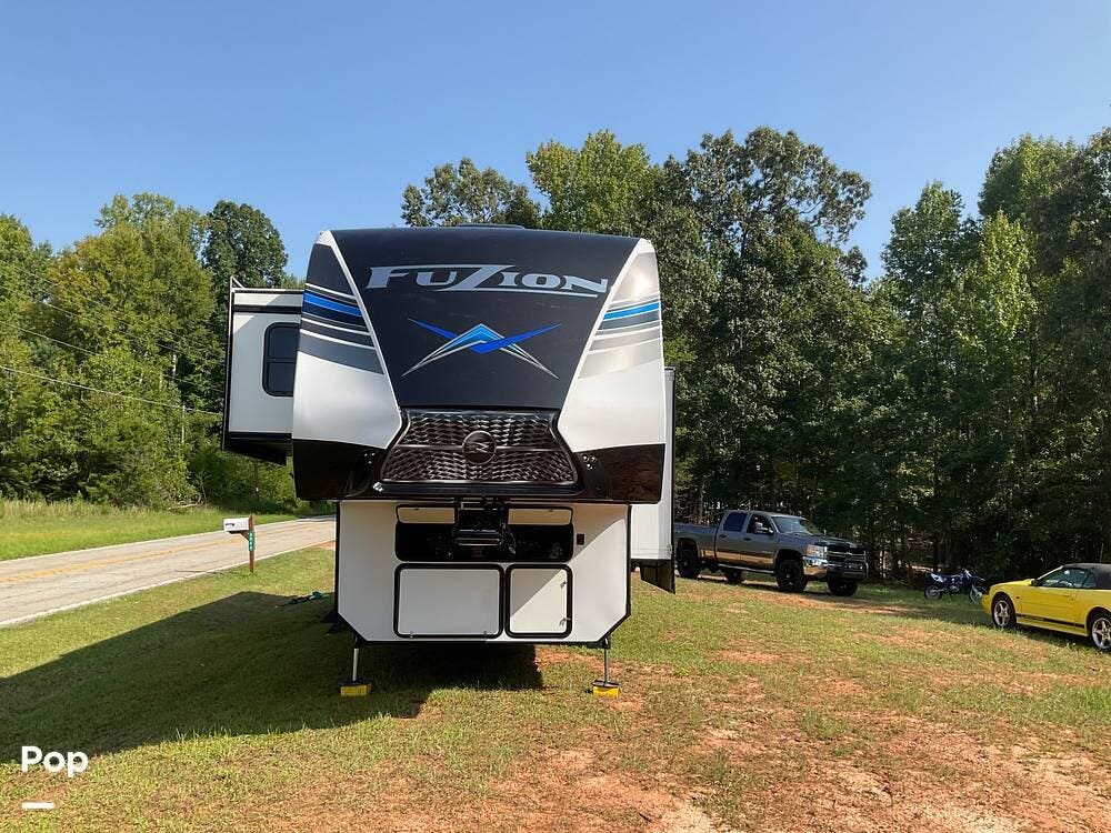 Used 2021 Keystone Fuzion 369 available in Jonesville, South Carolina