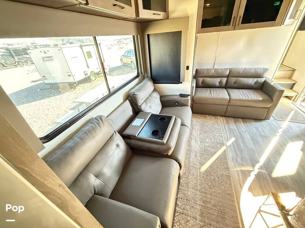 2022 Valor 40V13 by Alliance RV from Pop RVs in Richfield, Utah
