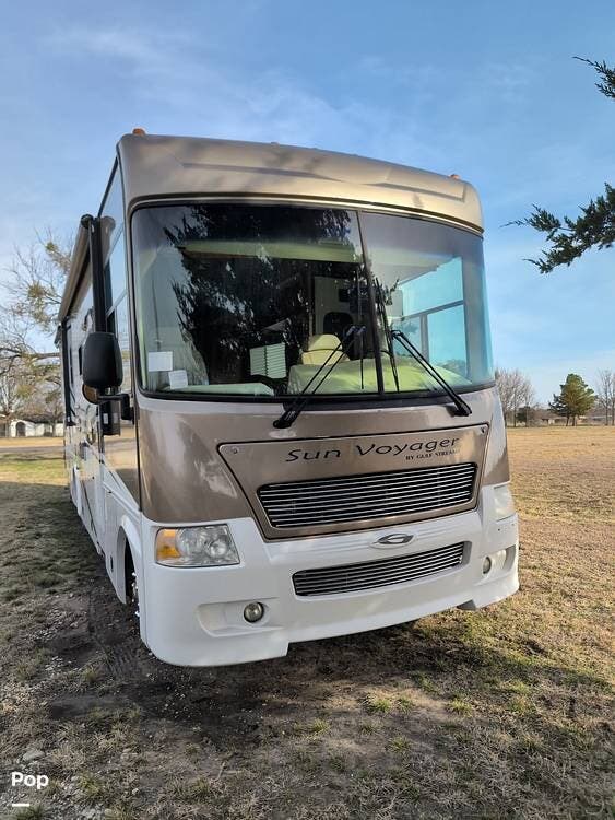 Used 2007 Gulf Stream Sun Voyager 8324 available in Greenville, Texas