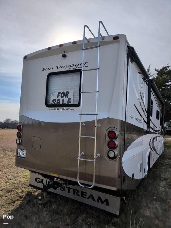 2007 Sun Voyager 8324 by Gulf Stream from Pop RVs in Greenville, Texas