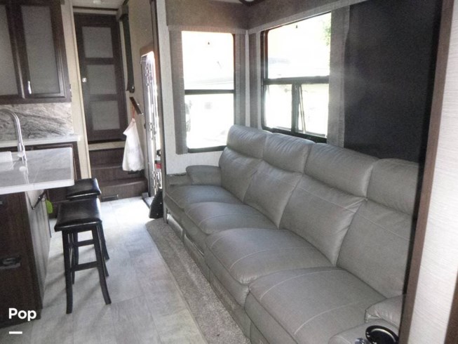 2019 Grand Design Momentum 351M #426408 - For Sale in Henniker, NH