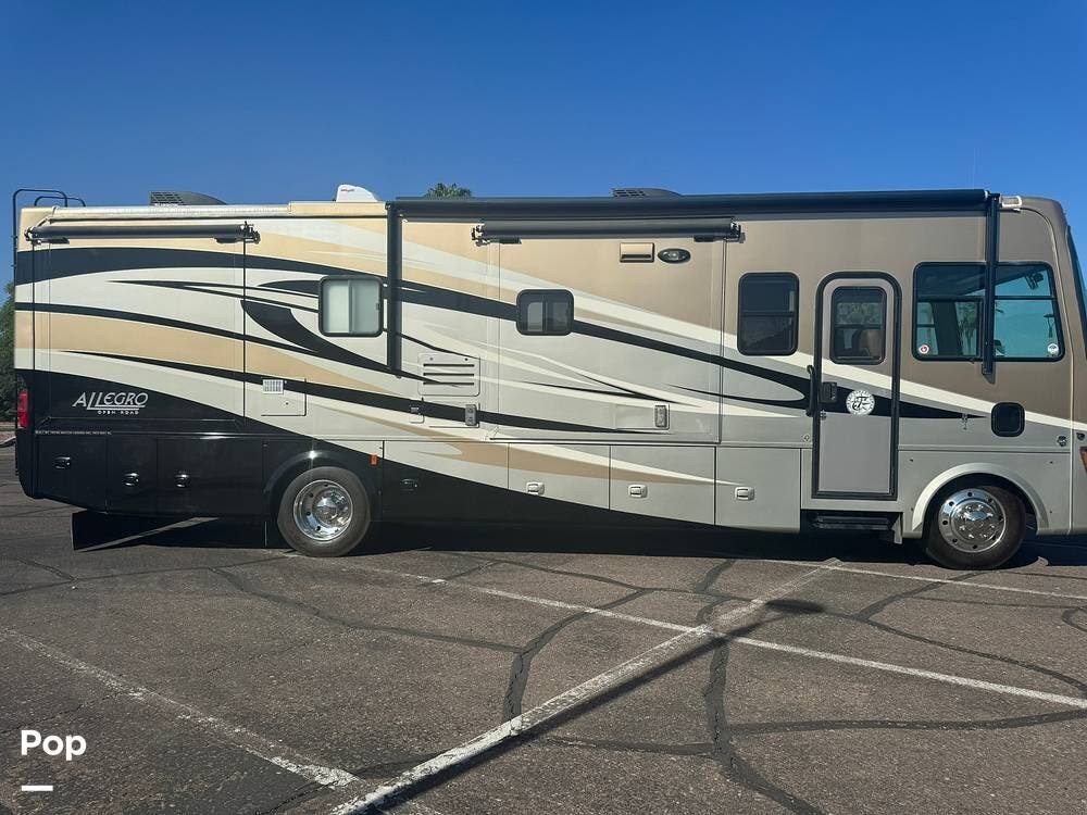 2012 Tiffin Allegro Open Road 34TGA - Used Class A For Sale by Pop RVs in Scottsdale, Arizona features Leveling Jacks, Air Conditioning, Slideout, Generator
