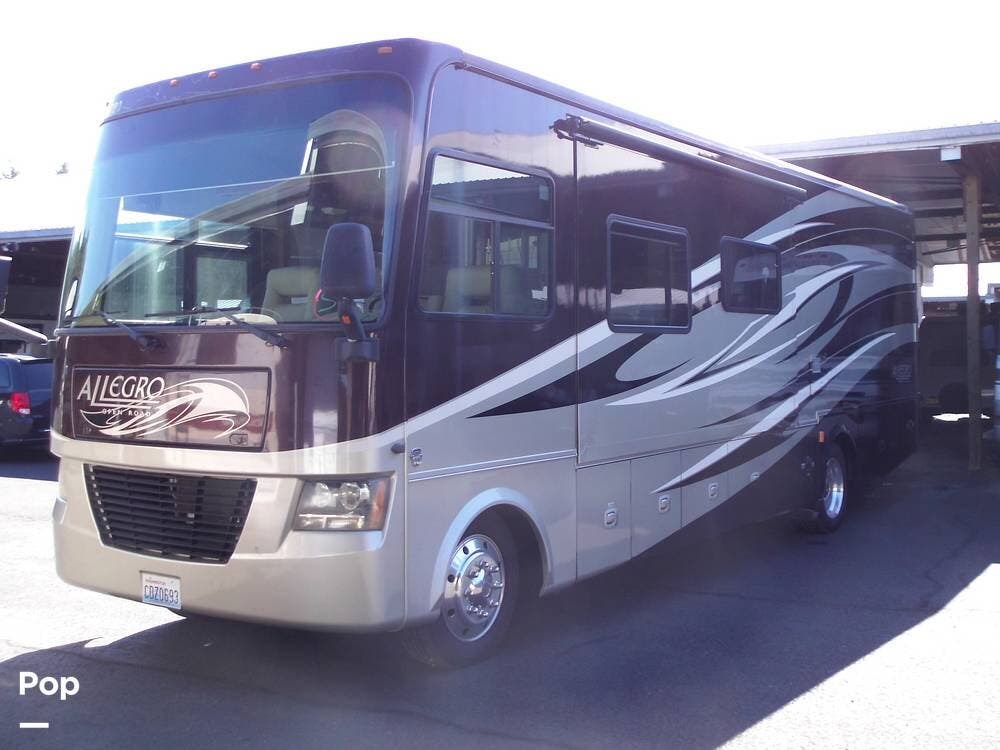 2011 Tiffin Allegro 32CA - Used Class A For Sale by Pop RVs in Vancouver, Washington features Air Conditioning, Slideout, Leveling Jacks, Generator, Awning