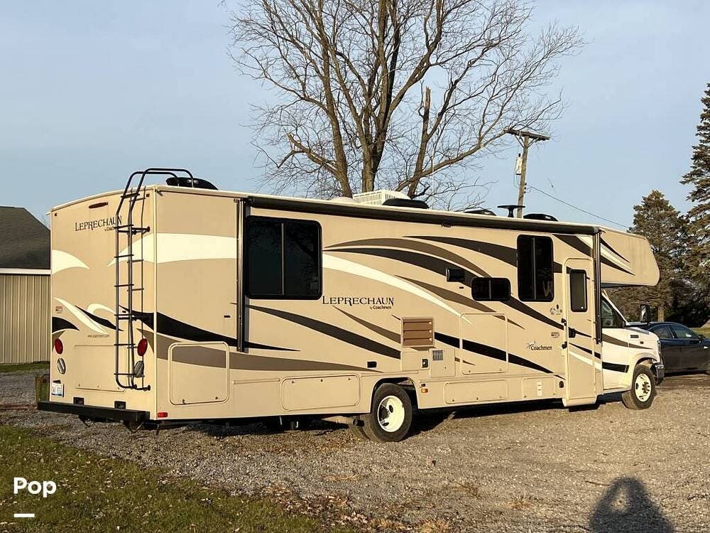 2019 Coachmen Leprechaun 319MB - Used Class C For Sale by Pop RVs in Jackson, Michigan features Slideout, Awning, Leveling Jacks, Generator, Air Conditioning