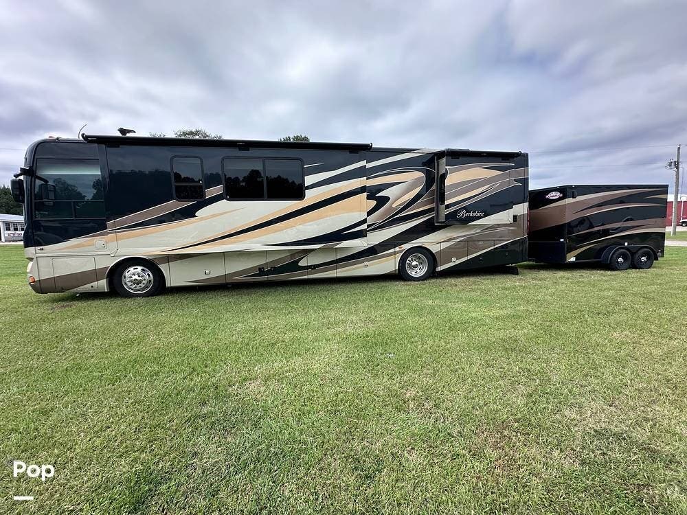 2013 Berkshire 390FL by Forest River from Pop RVs in Clayton, North Carolina