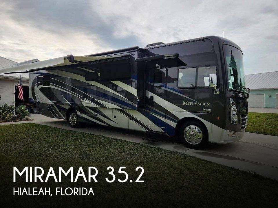 2020 Thor Motor Coach Miramar 35.2 RV for Sale in Hialeah, FL 33010