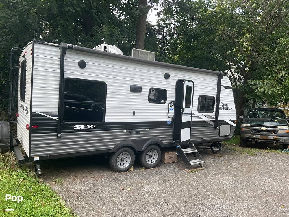 2022 Jayco Jay Flight 212QB - Used Travel Trailer For Sale by Pop RVs in Cornwall-on-hudson, New York features Leveling Jacks, Awning, Air Conditioning