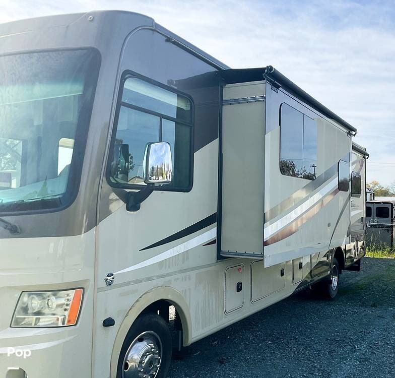 2014 Coachmen Mirada 29DS - Used Class A For Sale by Pop RVs in Waxhaw, North Carolina features Slideout, Leveling Jacks, Generator, Air Conditioning, Awning