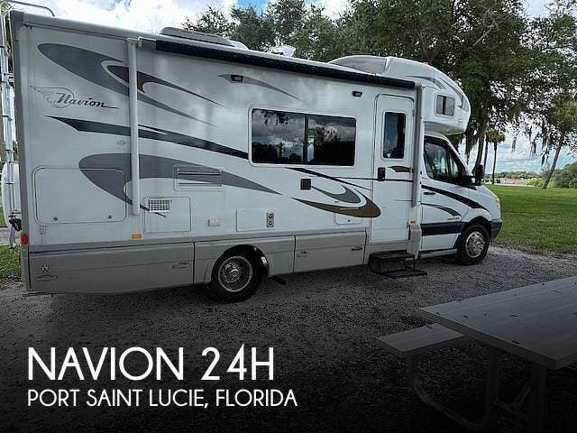 2008 Winnebago Navion 24H RV for Sale in Port Saint Lucie, FL 34953 ...
