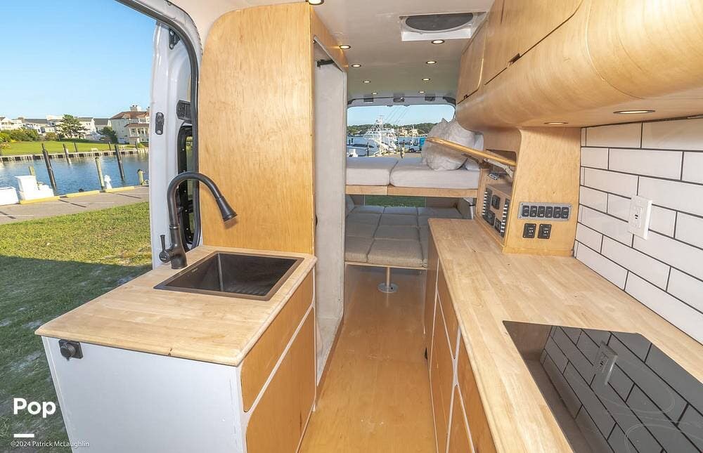 2023 Dodge Sprinter 2500 AWD RV for Sale in Virginia Beach, VA 23451