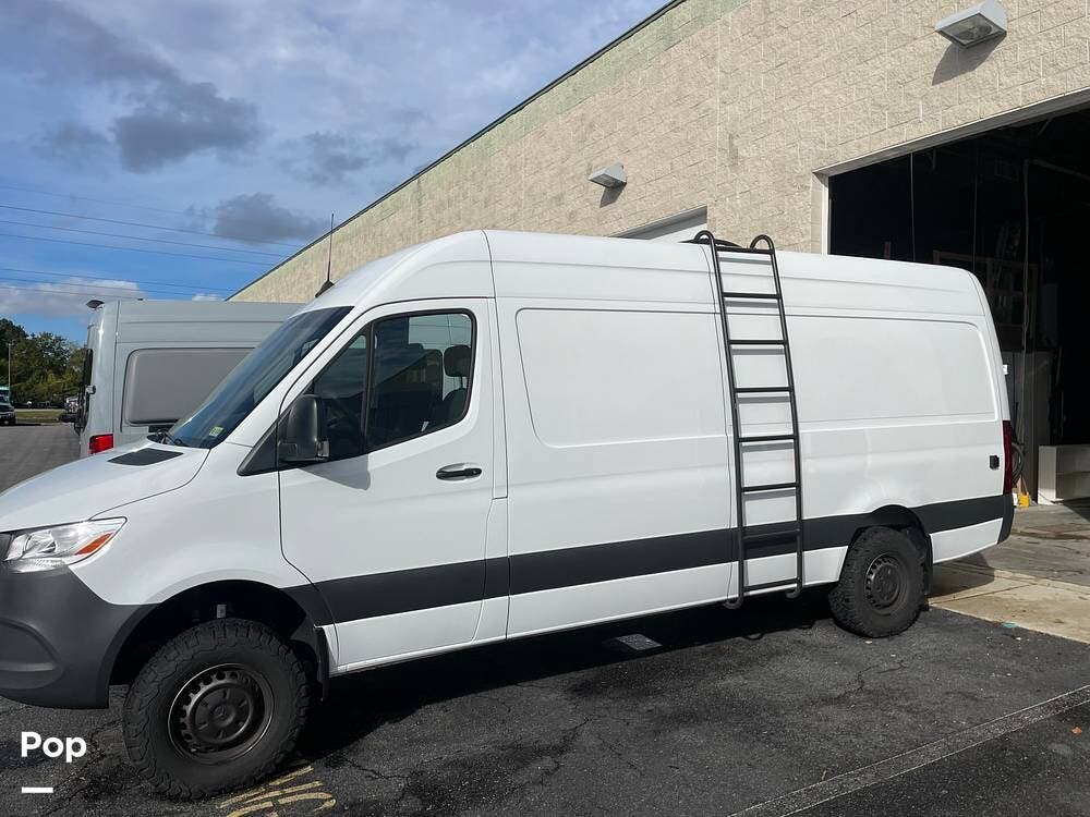 2023 Mercedes-Benz Sprinter 2500 AWD 170WB - Used Conversion Van For Sale by Pop RVs in Virginia Beach, Virginia features Air Conditioning