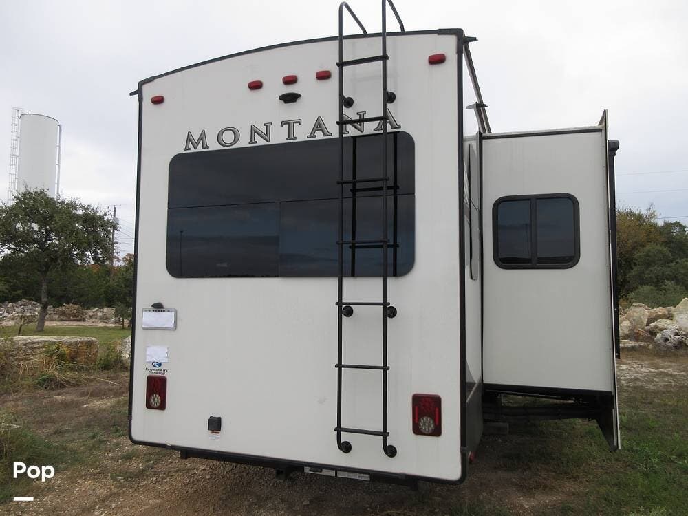 Used 2020 Keystone Montana 3781RL available in Jonestown, Texas