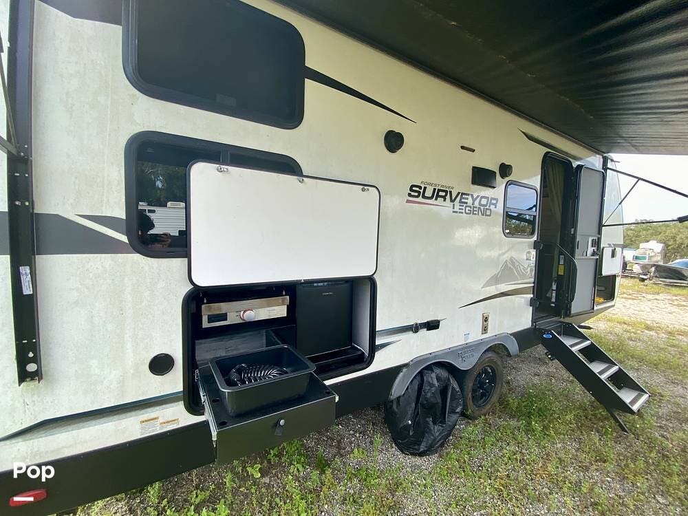 2022 Surveyor 240BHLE by Forest River from Pop RVs in Lake Wales, Florida