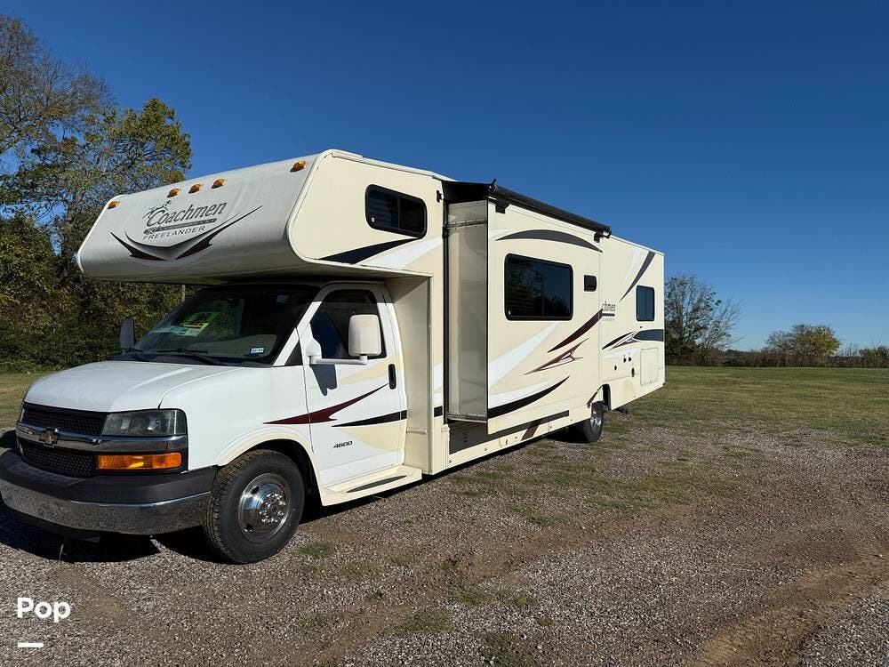 2014 Freelander 32BH by Coachmen from Pop RVs in Canton, Texas