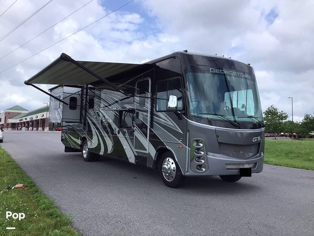 2021 Forest River Georgetown 34M5 - Used Class A For Sale by Pop RVs in Hagerstown, Maryland features Generator, Awning, Leveling Jacks, Slideout, Air Conditioning