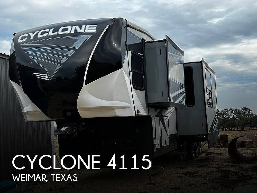 2021 Heartland Cyclone 4115 #431509 - For Sale in Weimar, TX