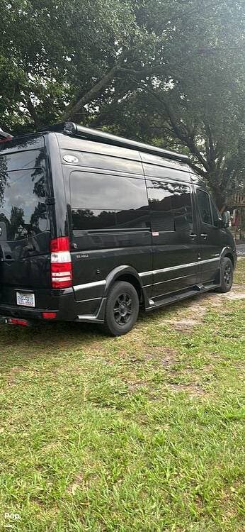 2014 Miscellaneous Mercedes Benz Roadtrek - Used Class B For Sale by Pop RVs in Mechanicsburg, Pennsylvania features Awning, Generator, Air Conditioning