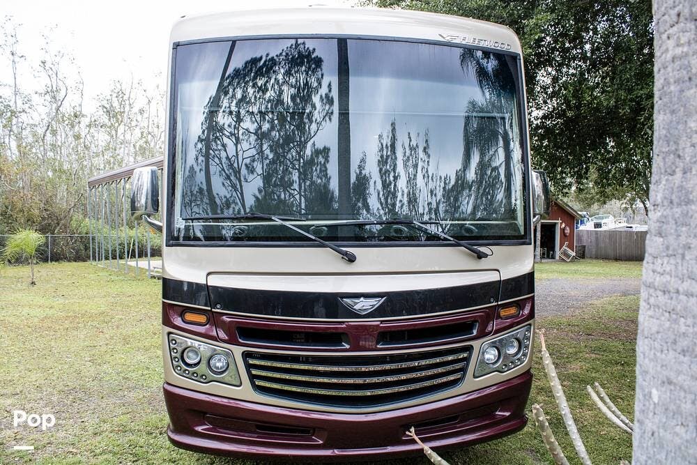 2018 Southwind 36P by Fleetwood from Pop RVs in Haines City, Florida