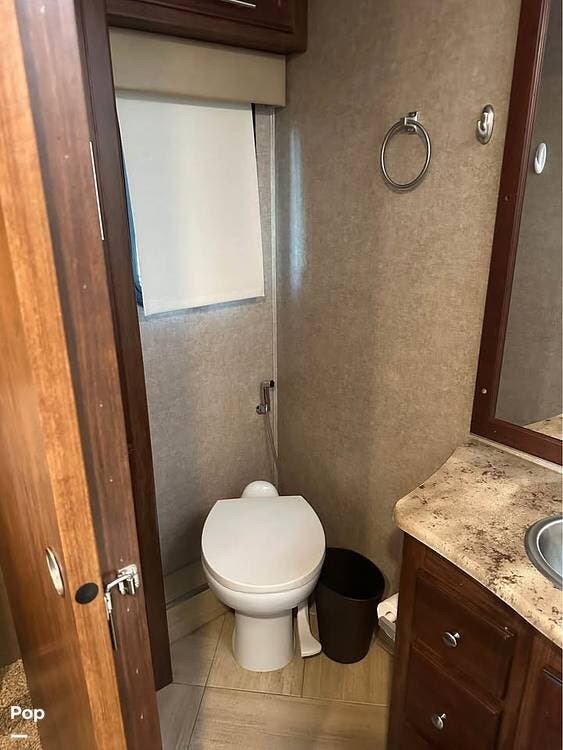 2017 Coachmen Mirada 37LS - Used Class A For Sale by Pop RVs in Raleigh, North Carolina features Slideout, Air Conditioning, Generator