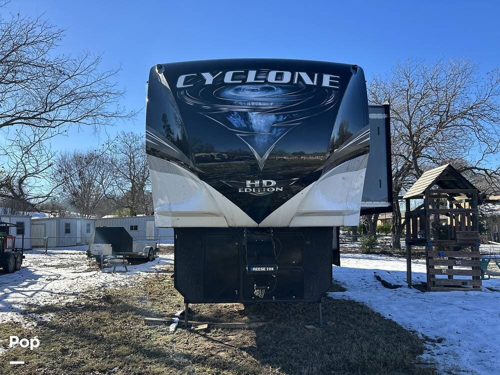 2021 Cyclone 4007 by Heartland from Pop RVs in Azle, Texas