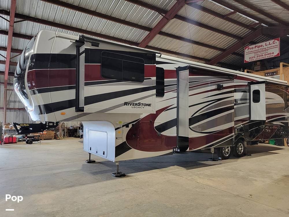 2022 Forest River RiverStone 39RBFL - Used Fifth Wheel For Sale by Pop RVs in Kentwood, Louisiana features Awning, Air Conditioning, Slideout, Leveling Jacks