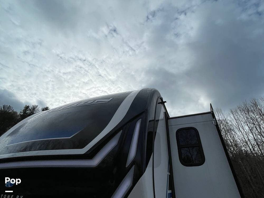 2024 Fuzion 379 by Keystone from Pop RVs in Tahlequah, Oklahoma