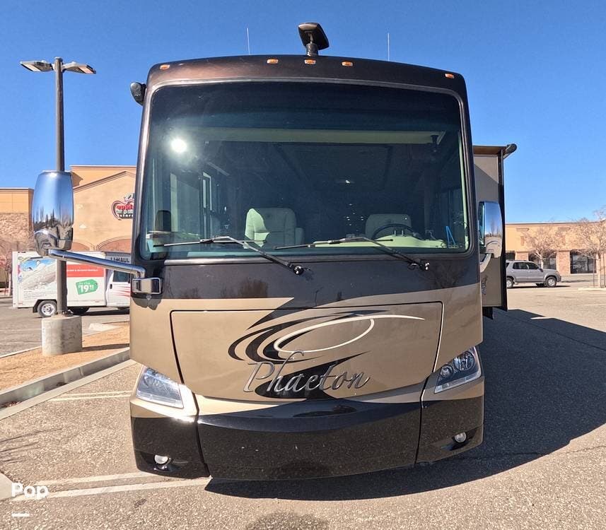 2012 Phaeton 40QBH by Tiffin from Pop RVs in Apple Valley, California
