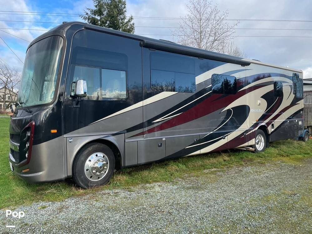 2019 Entegra Coach Emblem 36U - Used Class A For Sale by Pop RVs in Beverly, Washington features Air Conditioning, Leveling Jacks, Awning, Generator, Slideout