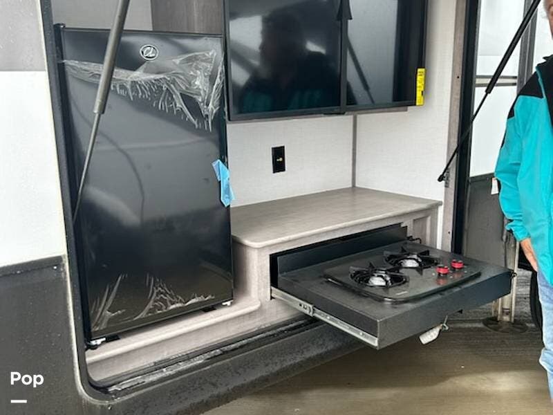 Used 2023 Dutchmen Yukon 412BH available in Fulshear, Texas