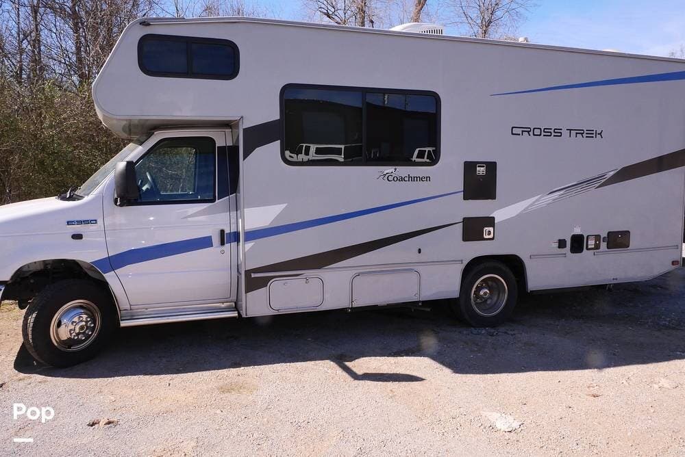 2021 Coachmen Cross Trek XL 23XG - Used Class C For Sale by Pop RVs in Alabaster, Alabama features Generator, Awning, Air Conditioning