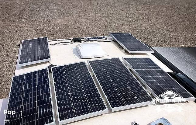 2023 Keystone Hideout 29DFS - Used Travel Trailer For Sale by Pop RVs in Naples, Florida features Slideout, Awning, Leveling Jacks, Air Conditioning