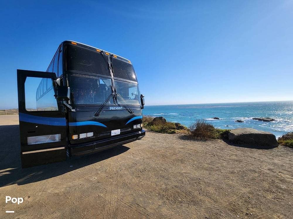 1998 Prevost H3-41 by Prevost from Pop RVs in Hemet, California