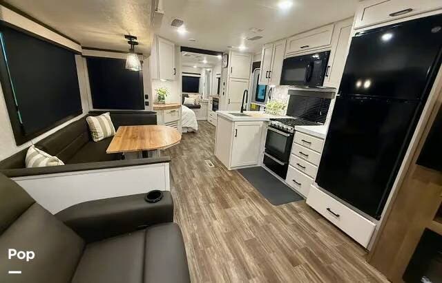 Used 2024 Jayco Eagle 320FBOK available in Myakka City, Florida