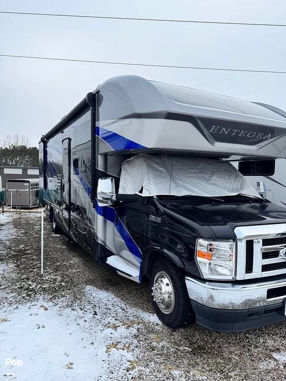 2021 Esteem 30X by Entegra Coach from Pop RVs in Lake Elmo, Minnesota