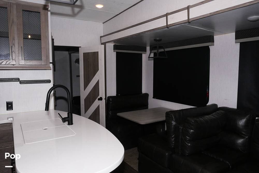 2021 ElkRidge 38RSRT by Heartland from Pop RVs in Westover, Alabama