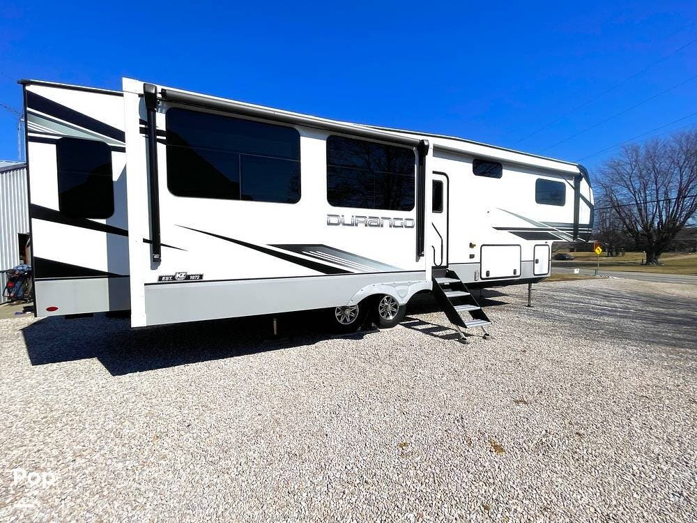 2023 K-Z Durango 333RLT - Used Fifth Wheel For Sale by Pop RVs in Huntingburg, Indiana features Air Conditioning, Awning, Slideout, Leveling Jacks