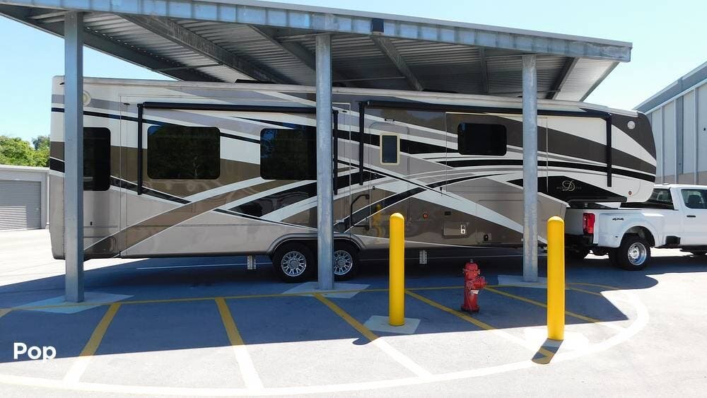 2018 DRV Mobile Suites 39DBRS3 - Used Fifth Wheel For Sale by Pop RVs in Fort Pierce, Florida features Air Conditioning, Leveling Jacks, Awning, Slideout