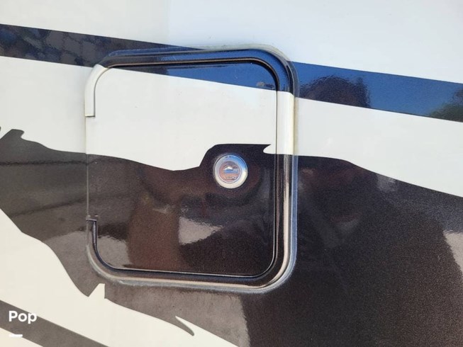 Unit Image