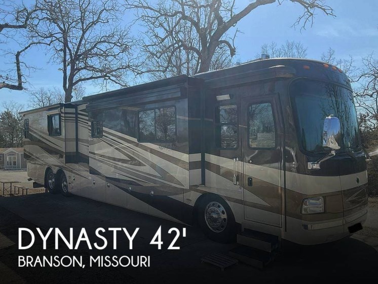 Used 2008 Monaco RV Dynasty Yorkshire IV available in Branson, Missouri
