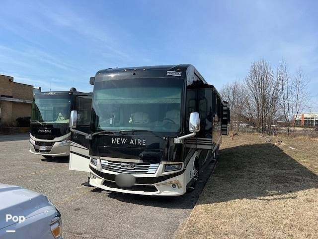 2020 Newmar New Aire 3541 - Used Diesel Pusher For Sale by Pop RVs in Glen Burnie, Maryland features Air Conditioning, Leveling Jacks, Generator, Slideout