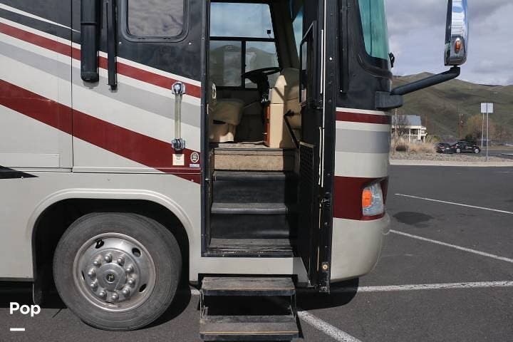 Used 2010 Monaco RV Cayman 38PKQ available in Clarkston, Washington