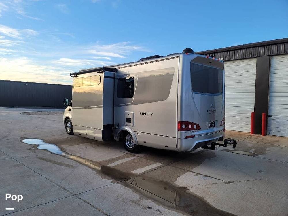 2022 Unity U24MB by Leisure Travel from Pop RVs in Wolfforth, Texas