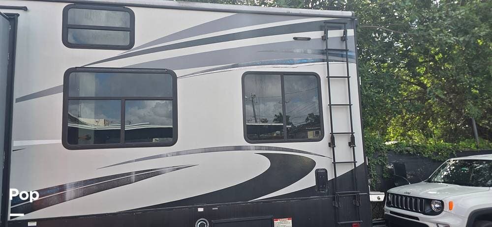 2018 Cyclone 4005 by Heartland from Pop RVs in Fort Lauderdale, Florida