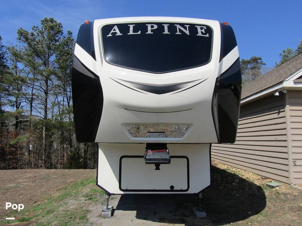 2018 Alpine 3800FK by Keystone from Pop RVs in Charleston, Tennessee