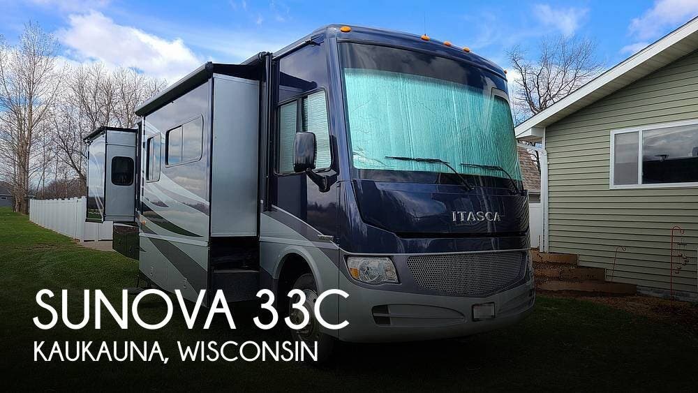 Used 2015 Itasca Sunova 33C available in Kaukauna, Wisconsin