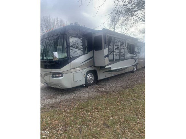 2005 Damon Tuscany 4077 - Used Diesel Pusher For Sale by Pop RVs in Mount Olive, Illinois