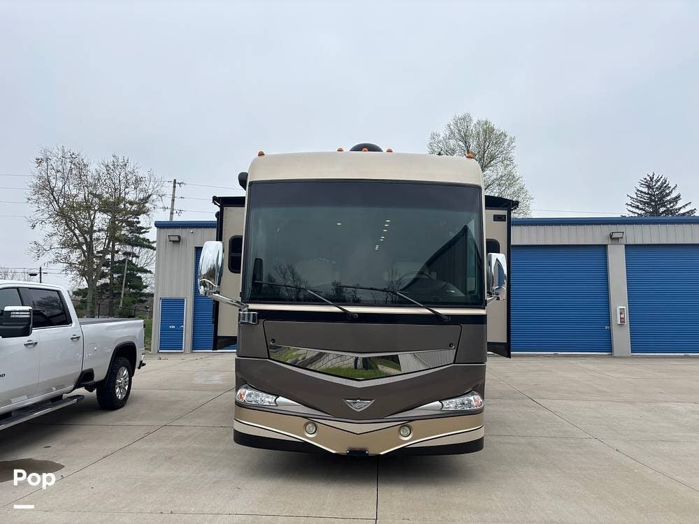 2015 Providence 42M by Fleetwood from Pop RVs in Venice, Florida