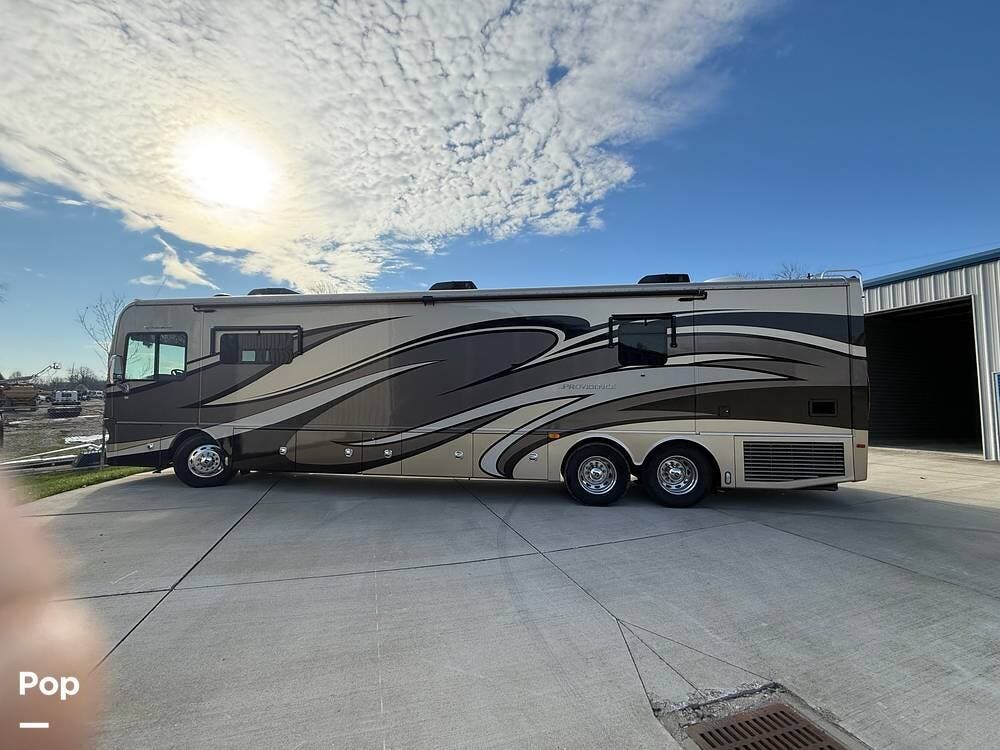 2015 Fleetwood Providence 42M - Used Diesel Pusher For Sale by Pop RVs in Venice, Florida features Awning, Slideout, Air Conditioning, Generator