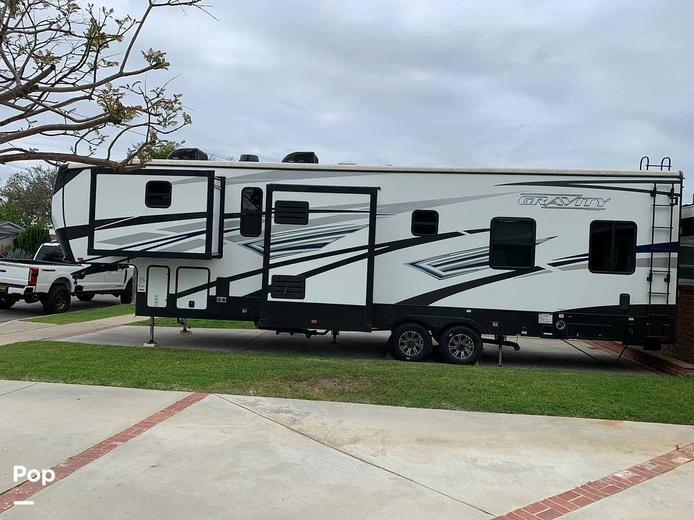 2021 Gravity GR3510 by Heartland from Pop RVs in Costa Mesa, California